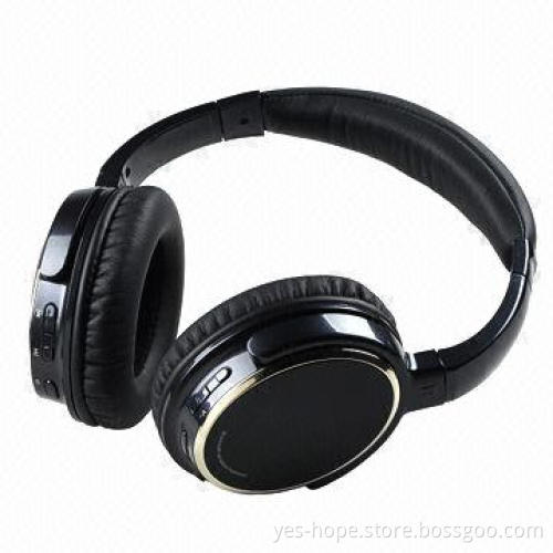 Silent disco headphone with microphone